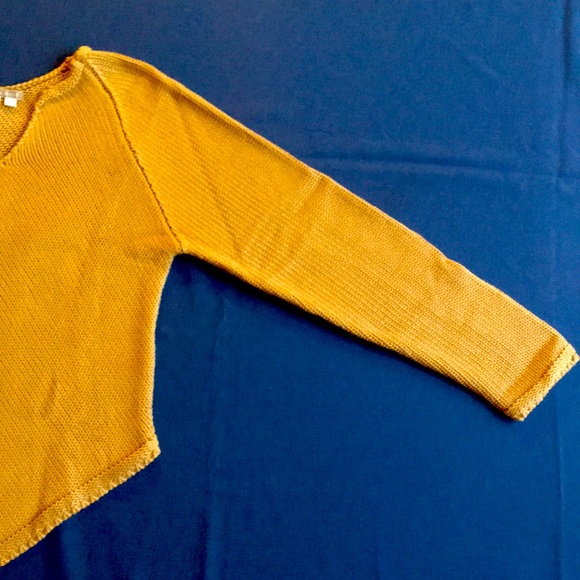 Isabella Bird Knit Pullover Sweater - Picture 6 of 7